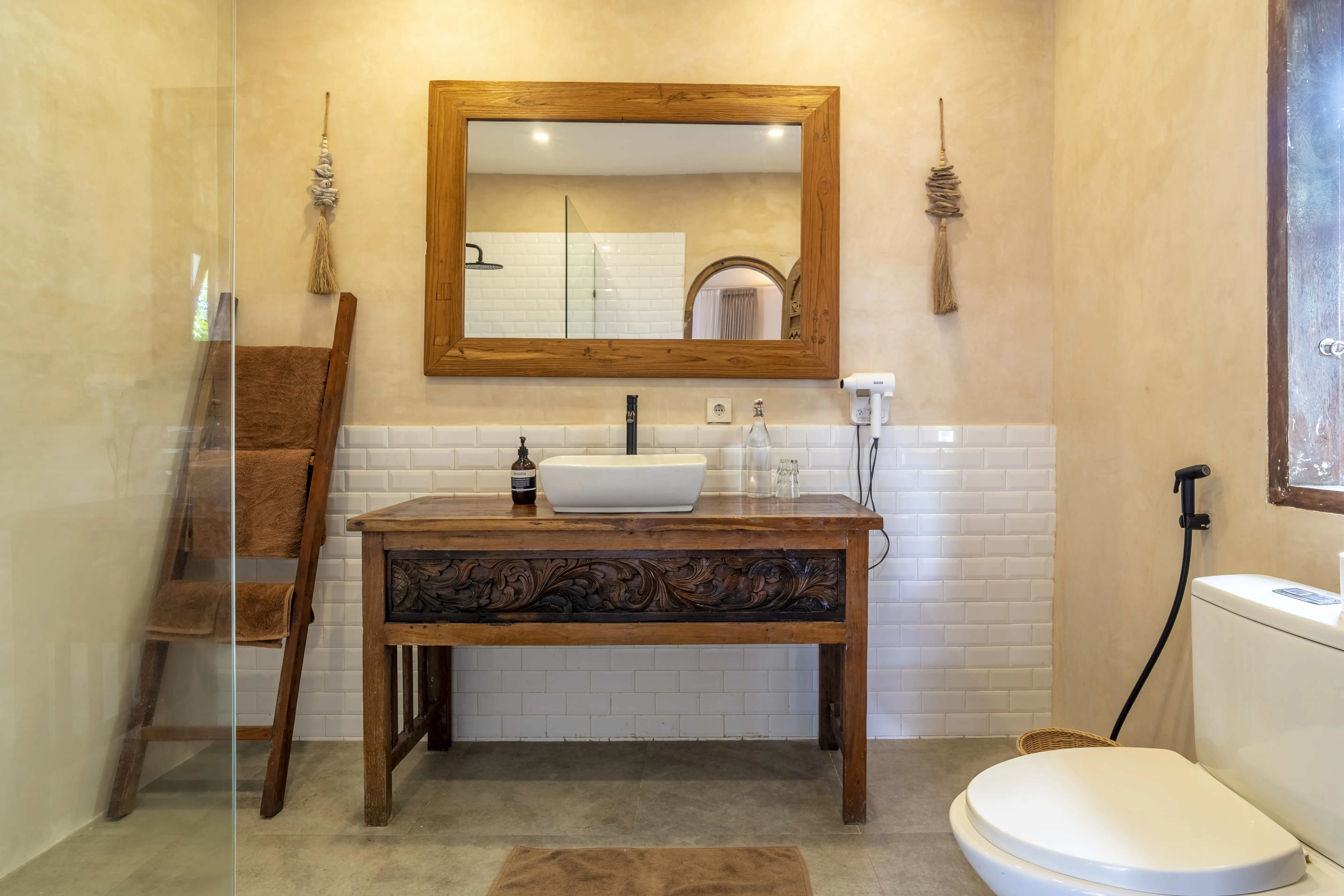 Superior Balcony Bungalow