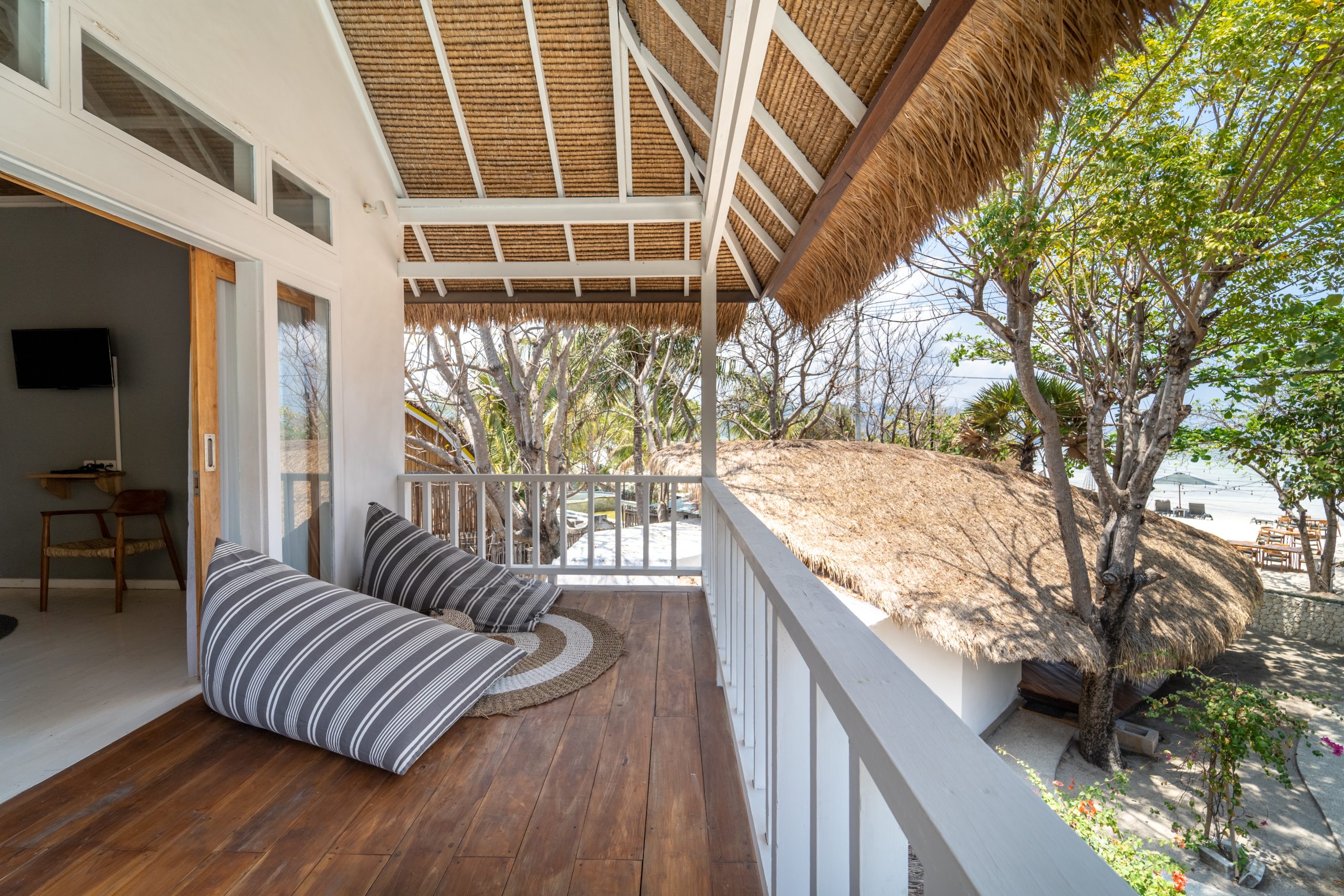 Superior Balcony Bungalow